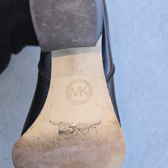 Sz 6 MK Micheal Kors booties ankle boots heel - Picture 12 of 12